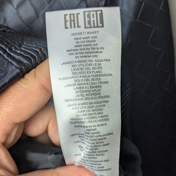 NWT ! LEO & UGO Gina Jacket Navy Blue Glossy Size 5 = XL Perfect For Fall ! - Picture 10 of 16